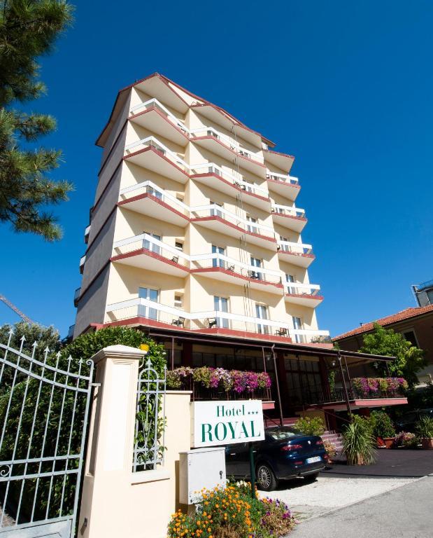 Hotel Royal Песаро Екстериор снимка